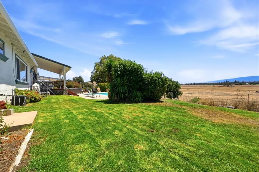 14160 Lesley Lane San Martin, CA 95046