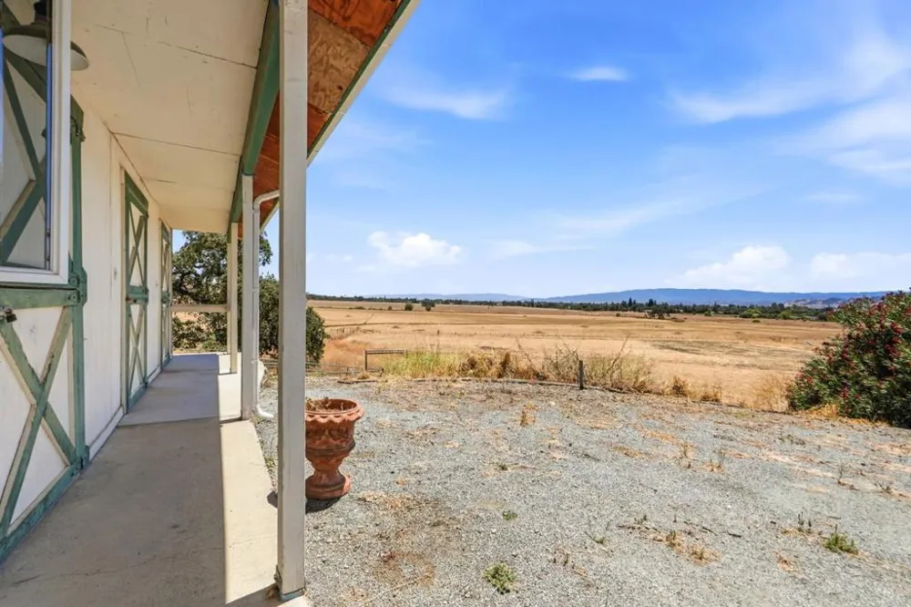 14160 Lesley Lane San Martin, CA 95046
