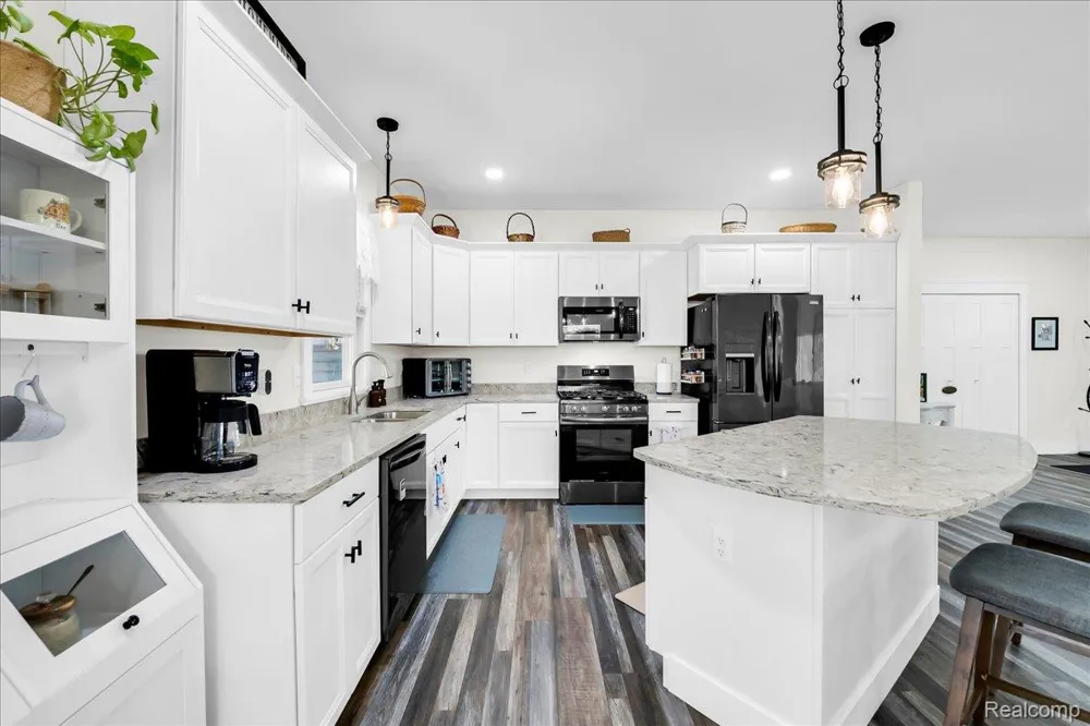 271 E Harrington Road Lexington Township, MI 48422