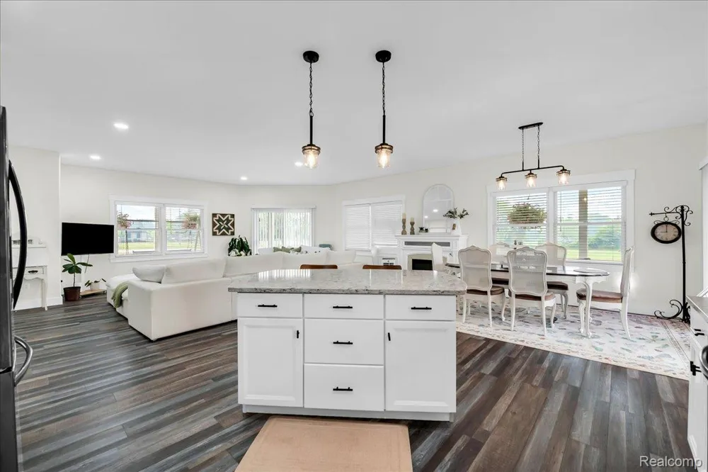271 E Harrington Road Lexington Township, MI 48422