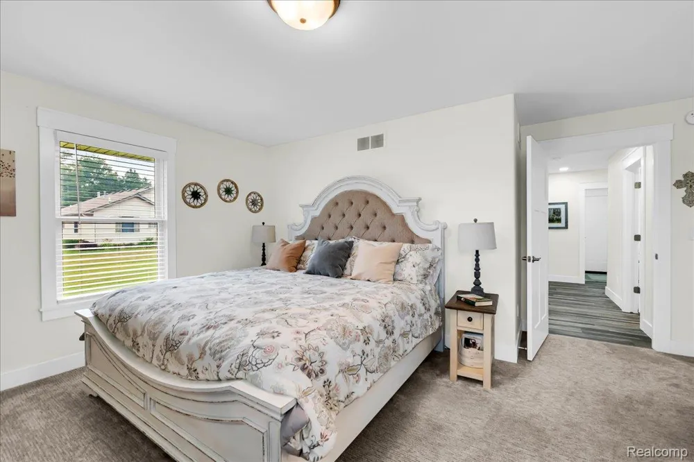 271 E Harrington Road Lexington Township, MI 48422
