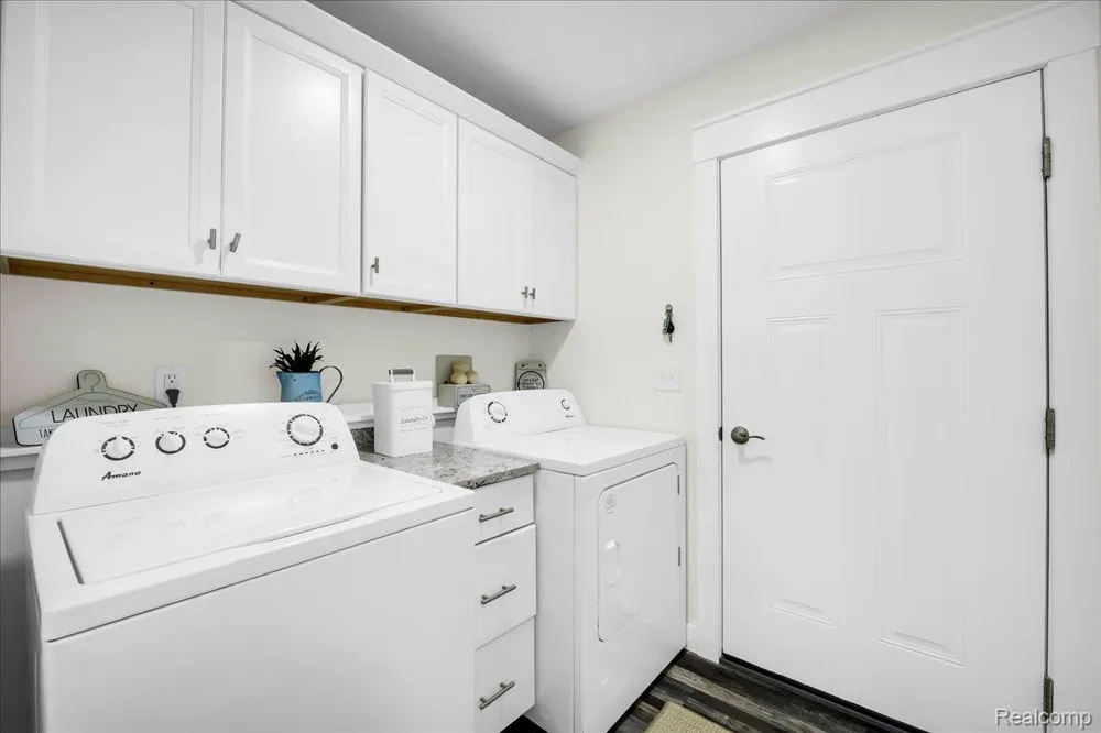 271 E Harrington Road Lexington Township, MI 48422