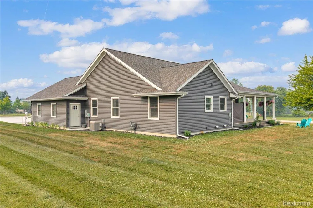271 E Harrington Road Lexington Township, MI 48422