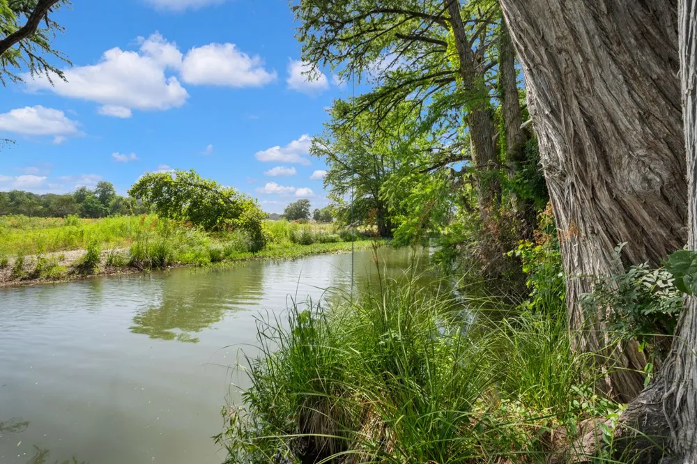 170 Overland Trail W Hunt, TX 78024