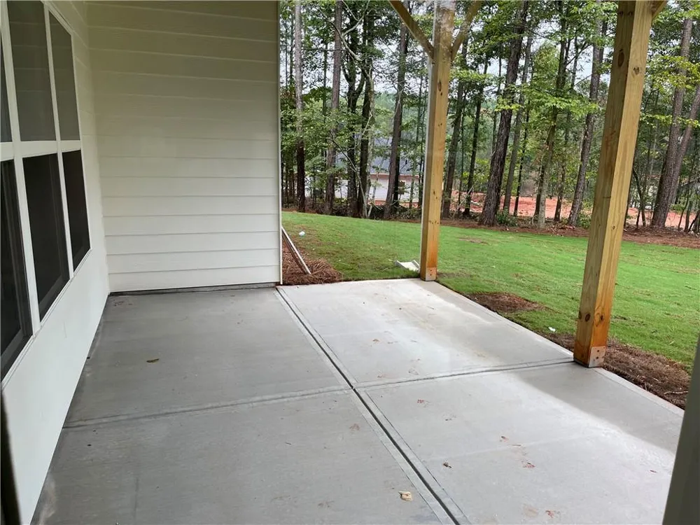 200 Blackberry Court Pendergrass, GA 30567