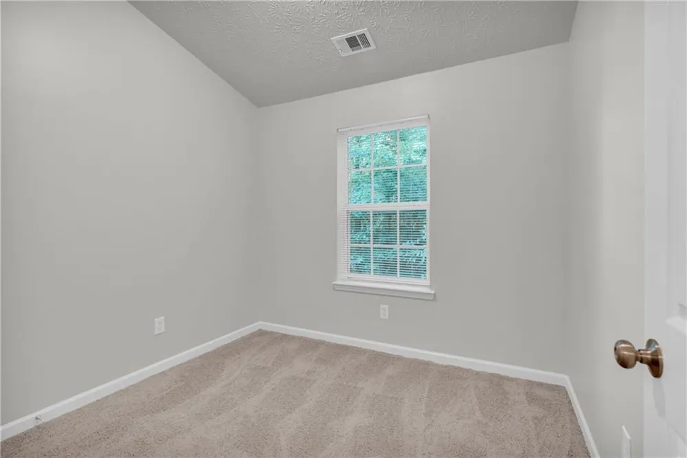 6114 Camden Forrest Drive Riverdale, GA 30296