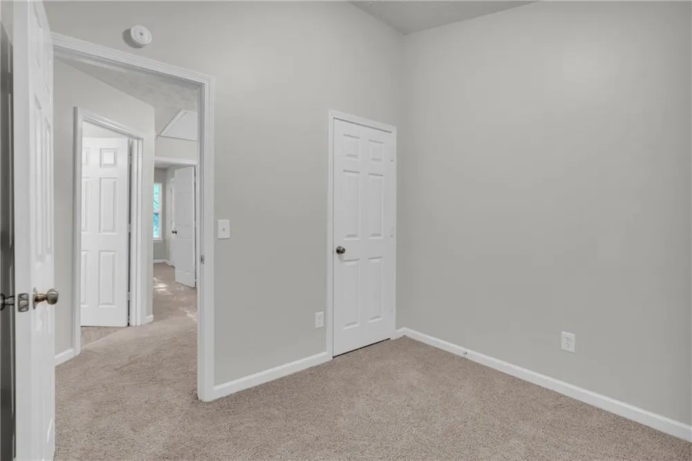 6114 Camden Forrest Drive Riverdale, GA 30296
