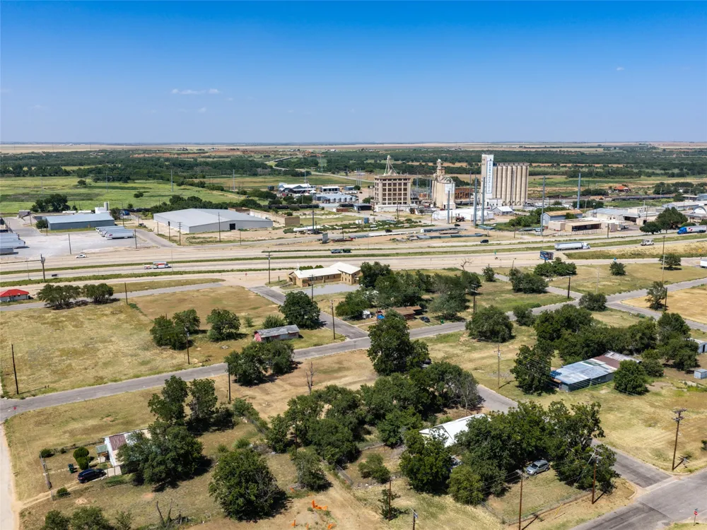 1116 Houston Street Vernon, TX 76384