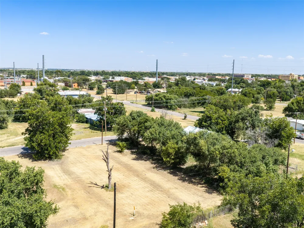 1116 Houston Street Vernon, TX 76384