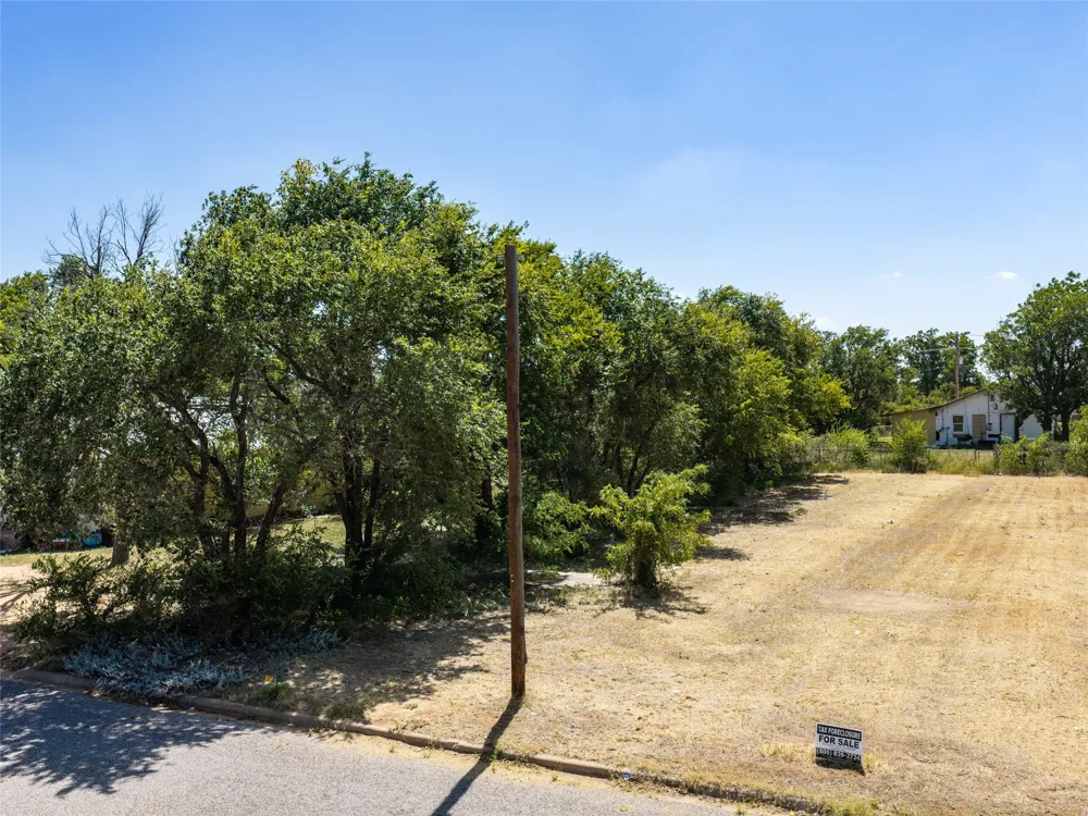 1116 Houston Street Vernon, TX 76384