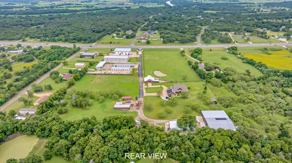 5004 Gholson Road Waco, TX 76705