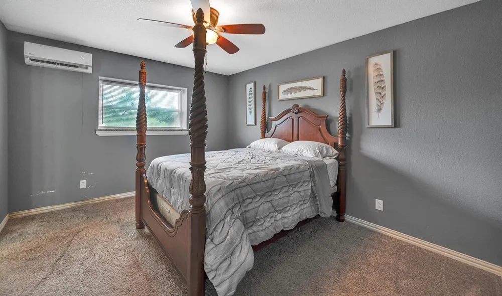 5004 Gholson Road Waco, TX 76705