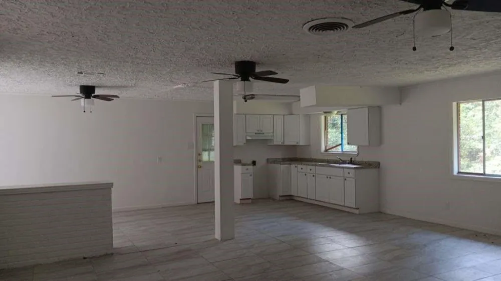 132 White Oak Drive Woodbranch, TX 77357