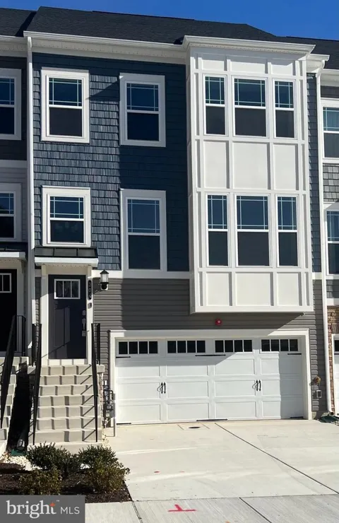 304 SWEETBAY ROAD