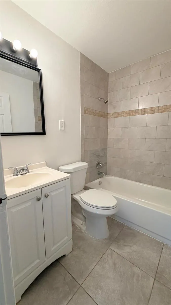 607 19th Street Fort Pierce, FL 34950