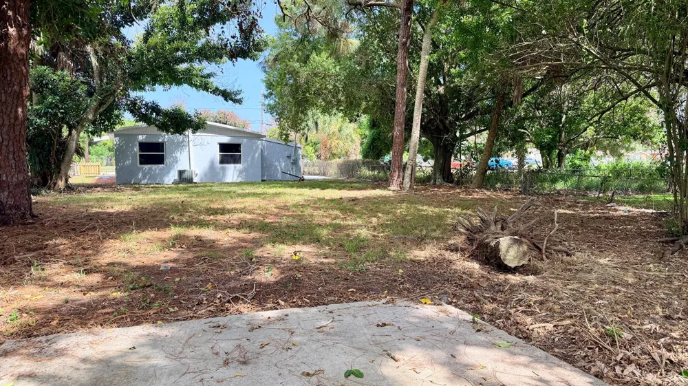 607 19th Street Fort Pierce, FL 34950