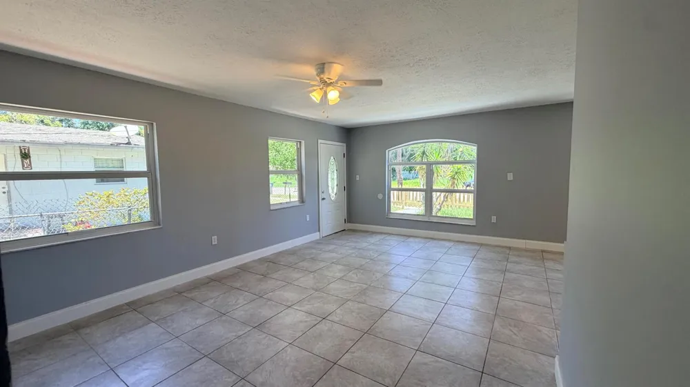 607 19th Street Fort Pierce, FL 34950