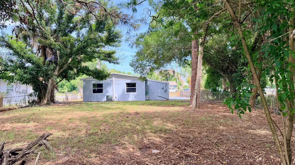 607 19th Street Fort Pierce, FL 34950