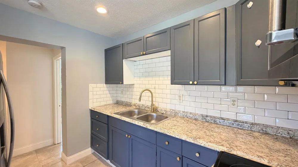 607 19th Street Fort Pierce, FL 34950