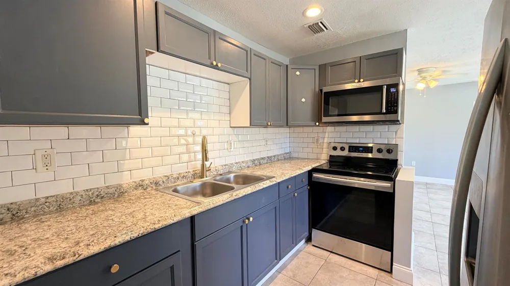 607 19th Street Fort Pierce, FL 34950