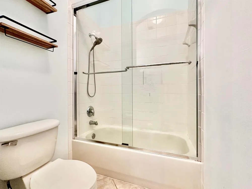 4109 W WHITEWATER AVENUE Weston, FL 33332
