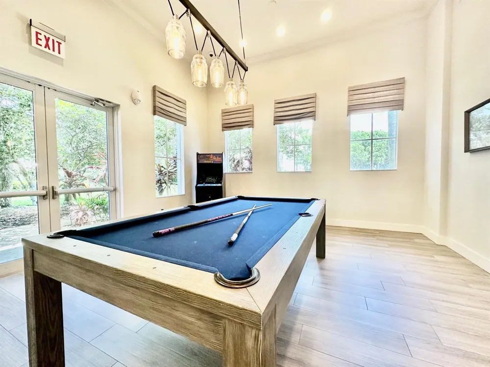 4109 W WHITEWATER AVENUE Weston, FL 33332