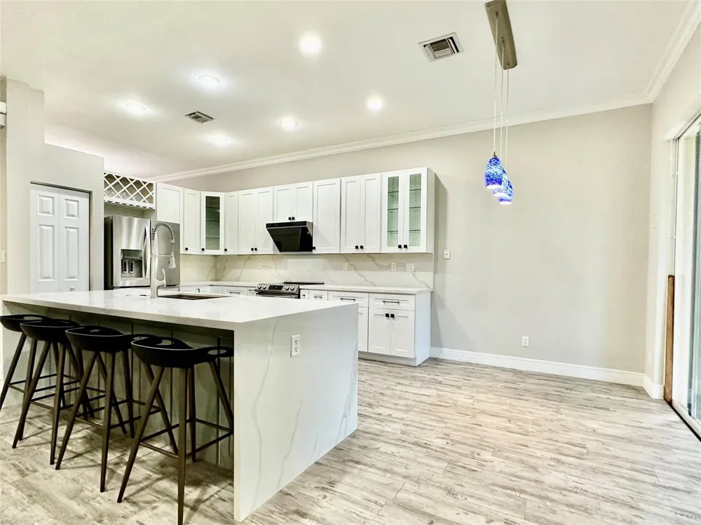 4109 W WHITEWATER AVENUE Weston, FL 33332