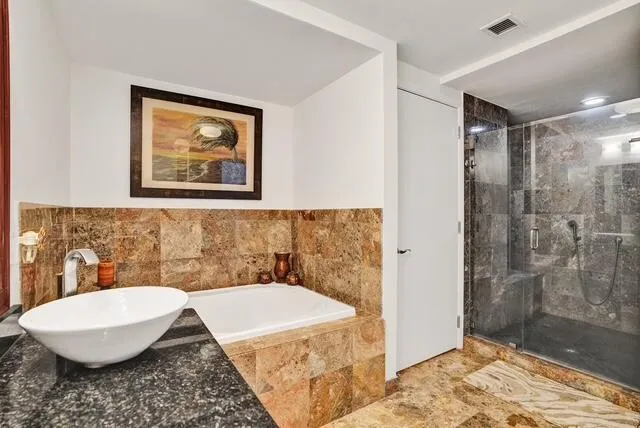 2409 OCEAN BOULEVARD #626 Fort Lauderdale, FL 33305