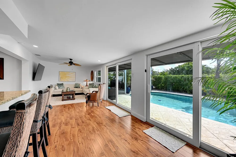 1080 SE 9TH AVENUE Pompano Beach, FL 33060