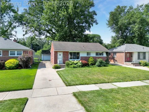 437 W Sunnybrook Drive