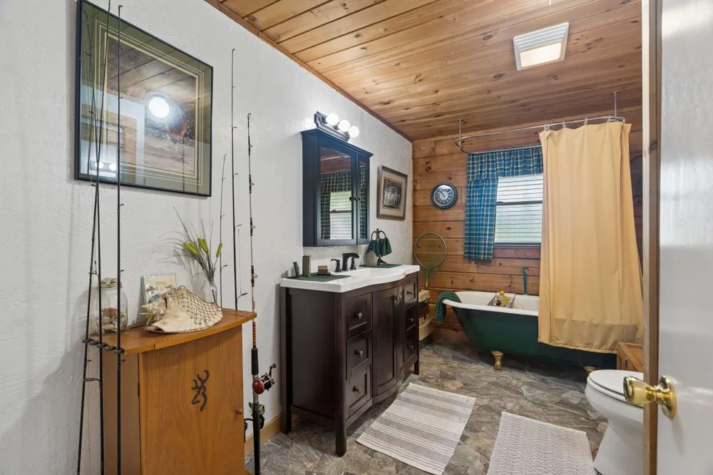 16694 Cainsville Rd Lascassas, TN 37085