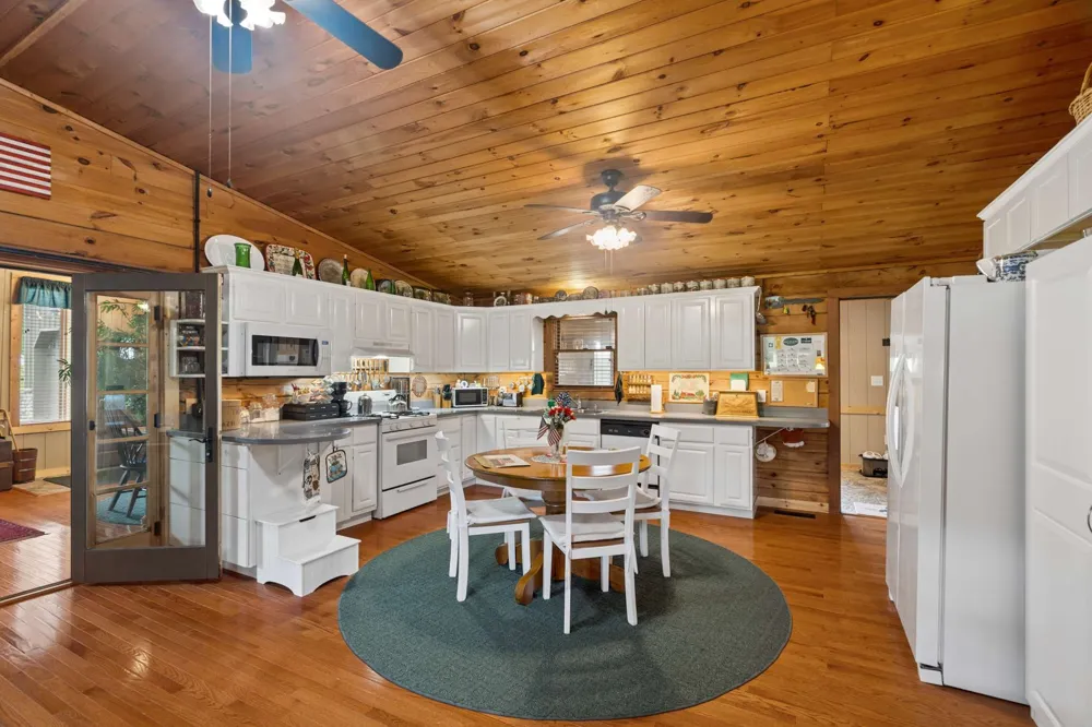 16694 Cainsville Rd Lascassas, TN 37085