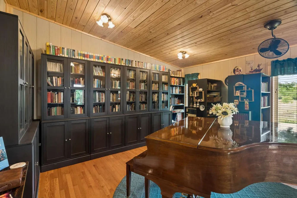 16694 Cainsville Rd Lascassas, TN 37085