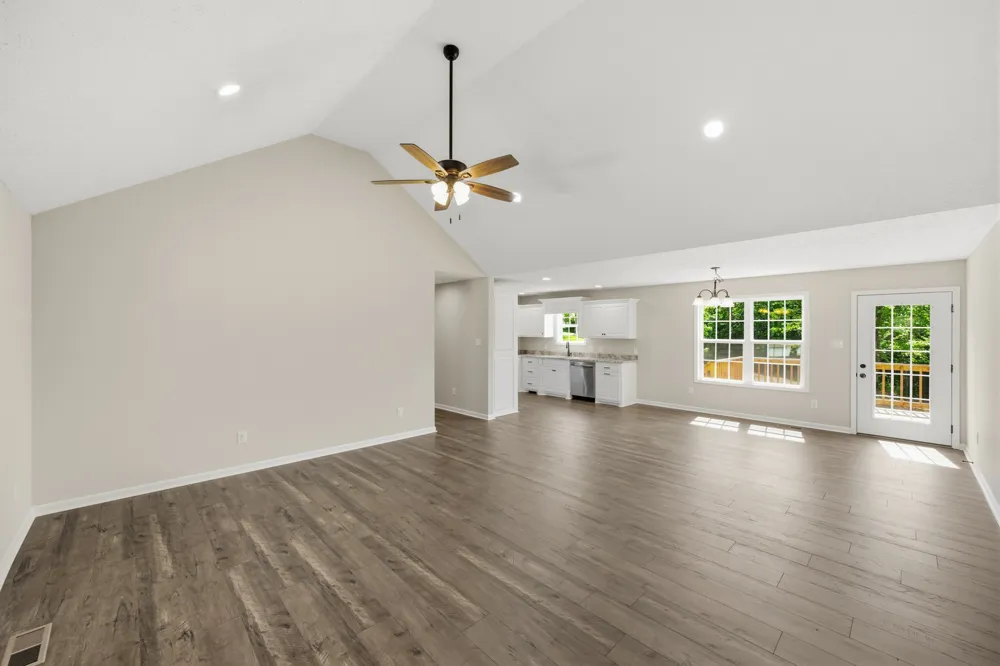 435 Old Huntingdon Lexington, TN 38351