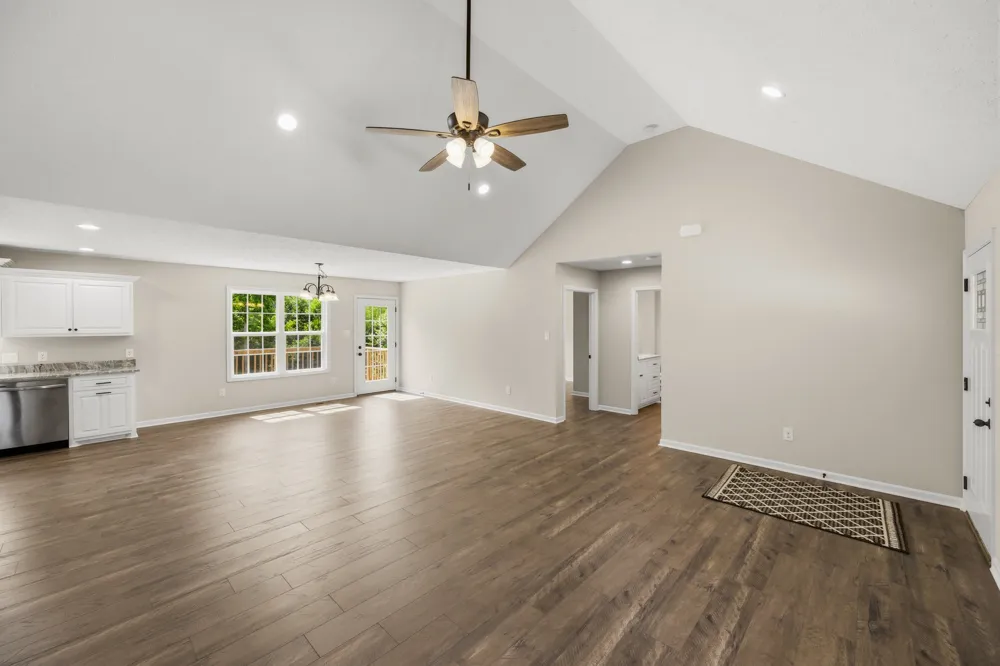435 Old Huntingdon Lexington, TN 38351