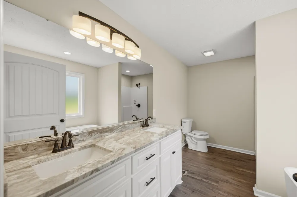 435 Old Huntingdon Lexington, TN 38351