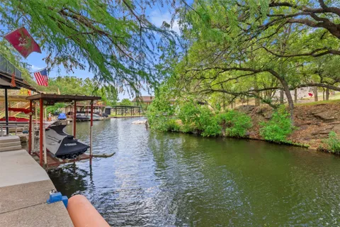 312 Mountain View View