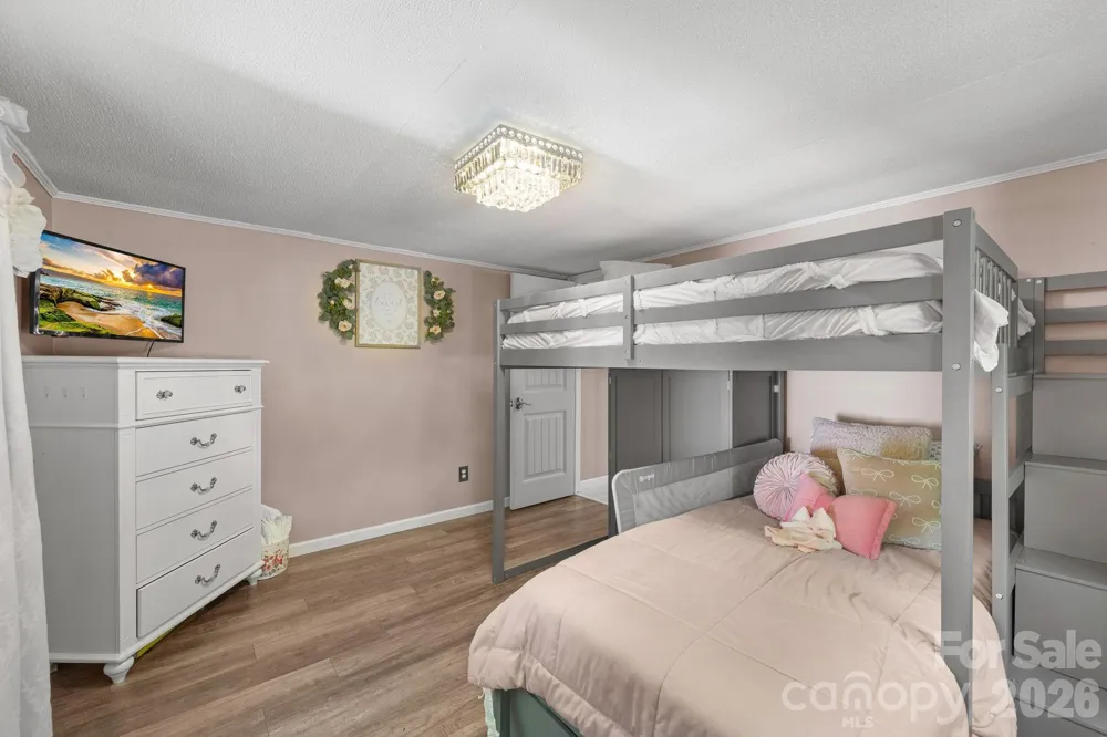 125 Ice Hollow Road Zirconia, NC 28790