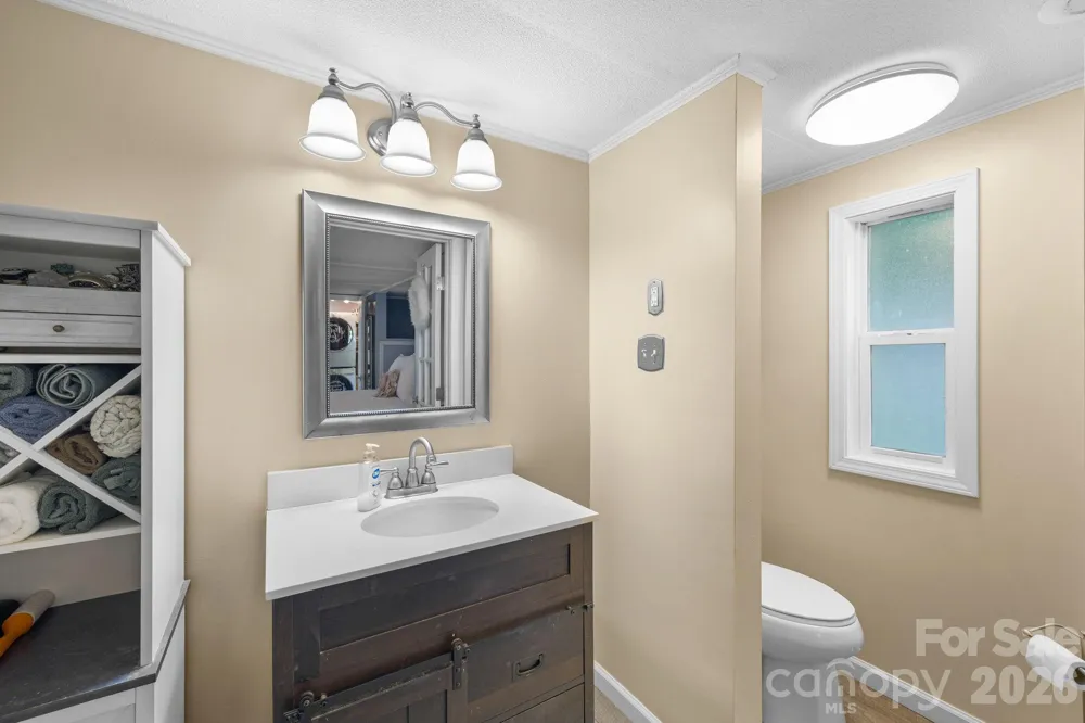 125 Ice Hollow Road Zirconia, NC 28790