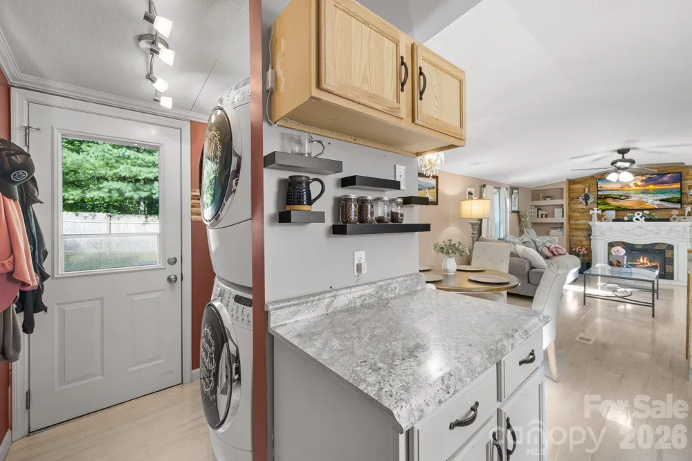 125 Ice Hollow Road Zirconia, NC 28790
