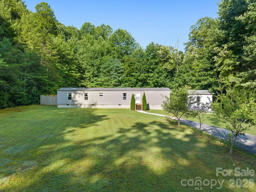125 Ice Hollow Road Zirconia, NC 28790