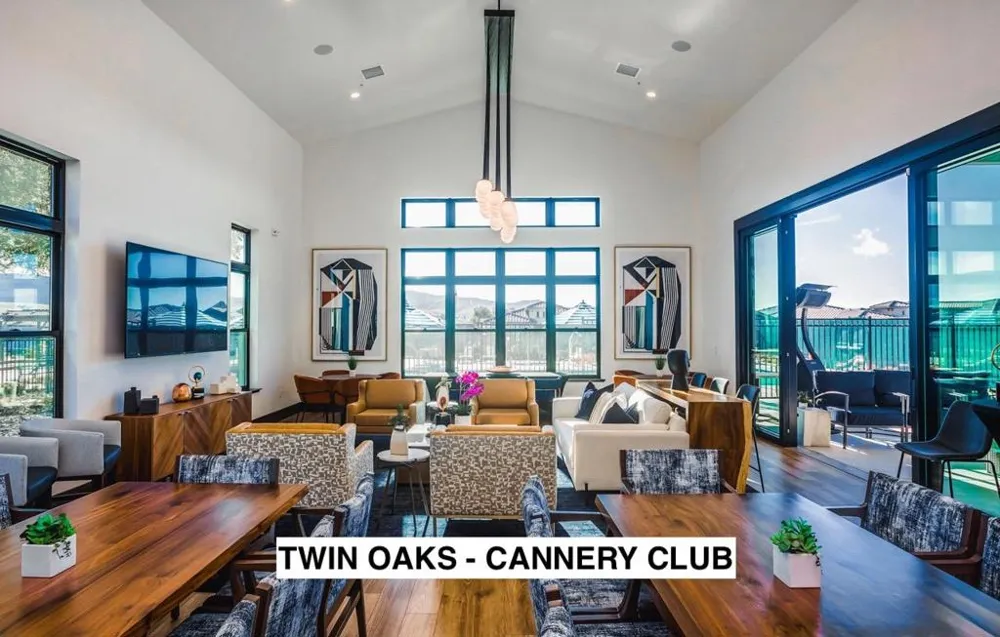 2106 White Oak Drive Hollister, CA 95023