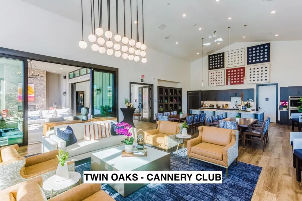 2106 White Oak Drive Hollister, CA 95023