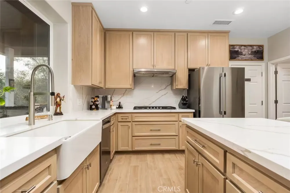 38614 Bon Veu Oakhurst, CA 93644