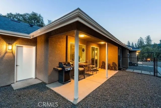 38614 Bon Veu Oakhurst, CA 93644