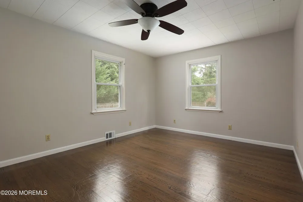 47 Phalanx Road Lincroft, NJ 07738