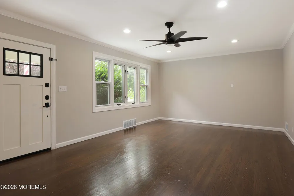 47 Phalanx Road Lincroft, NJ 07738