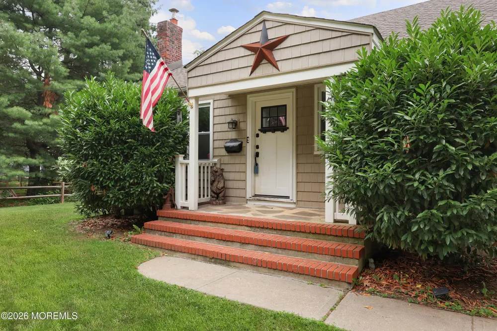 47 Phalanx Road Lincroft, NJ 07738