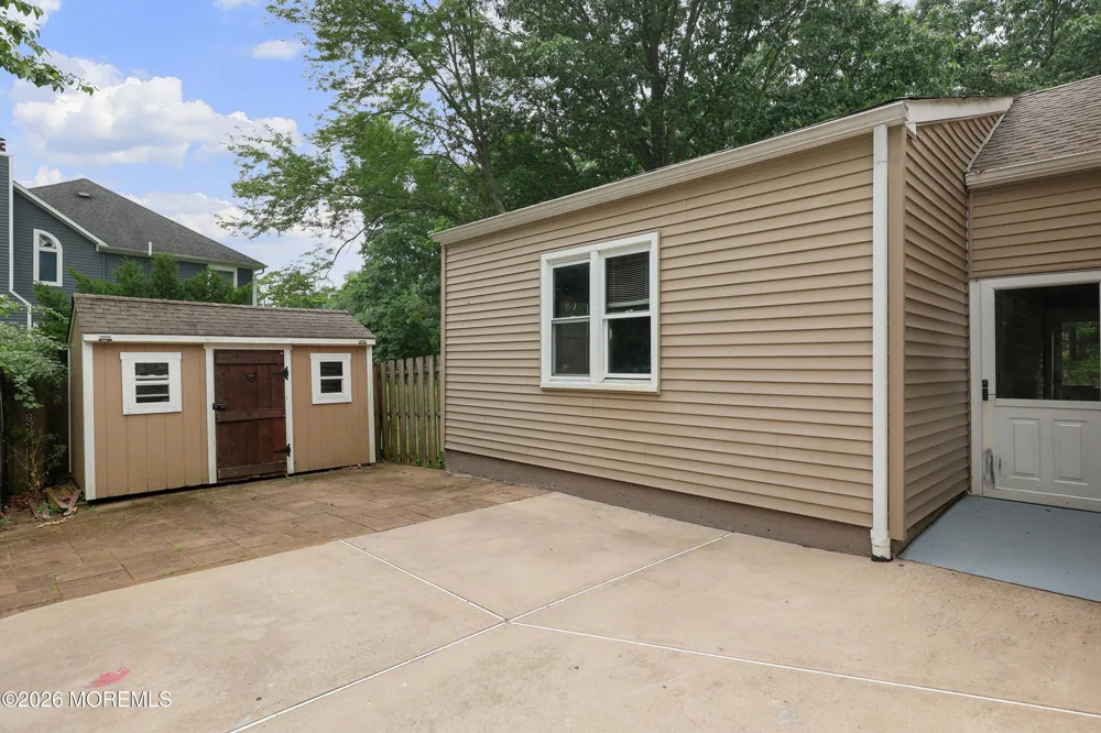 47 Phalanx Road Lincroft, NJ 07738