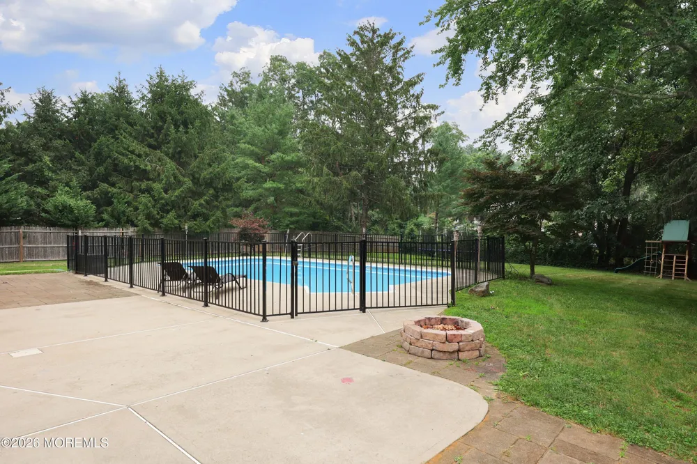47 Phalanx Road Lincroft, NJ 07738